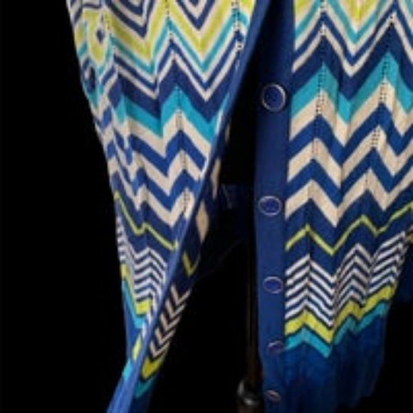 Lane Bryant Chevron Print Cardigan - Picture 2 of 7